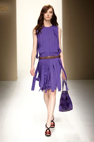 Look 38